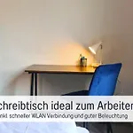 Schoene, Ruhige Stadtwohnung, Kueche, Smarttv, 1-5 Pers
