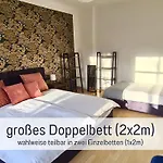 アパート Schoene, Ruhige Stadtwohnung, Kueche, Smarttv, 1-5 Pers ブランデンブルク