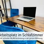 Schoene, Ruhige Stadtwohnung, Kueche, Smarttv, 1-5 Pers * ブランデンブルク