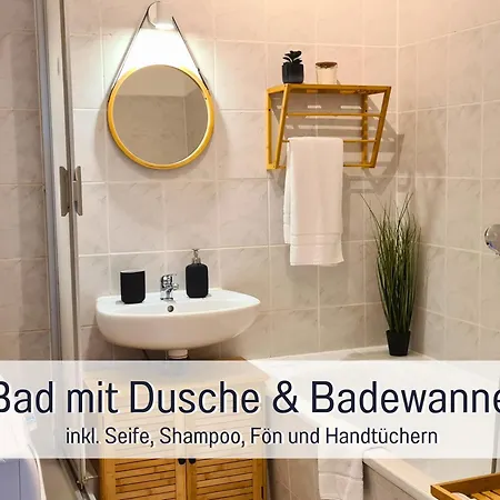 Apartamento Schöne, Ruhige Stadtwohnung, Küche, Smarttv, 1-5 Pers *