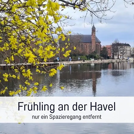 Schöne, Ruhige Stadtwohnung, Küche, Smarttv, 1-5 Pers Apartment Brandenburg an der Havel