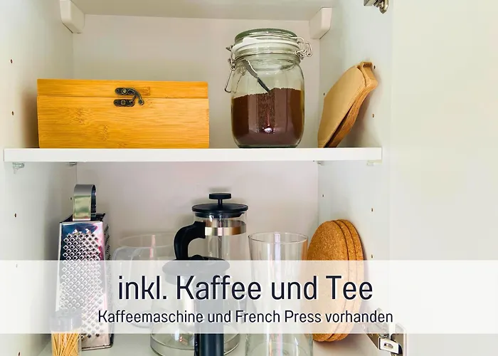 Schöne, Ruhige Stadtwohnung, Küche, Smarttv, 1-5 Pers Apartment *